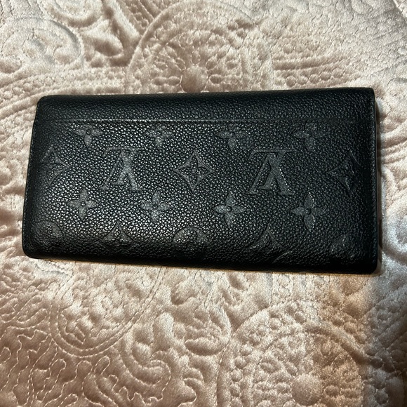 Louis Vuitton Sarah Wallet Empreinte Noir - Picture 4 of 8